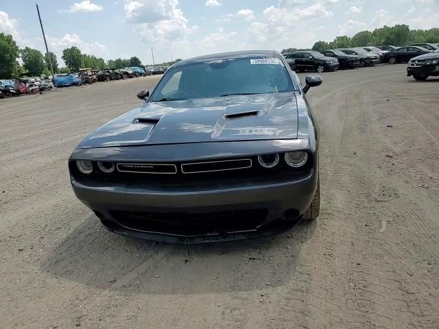 2015 Dodge Challenger Sxt - zdjęcie 13