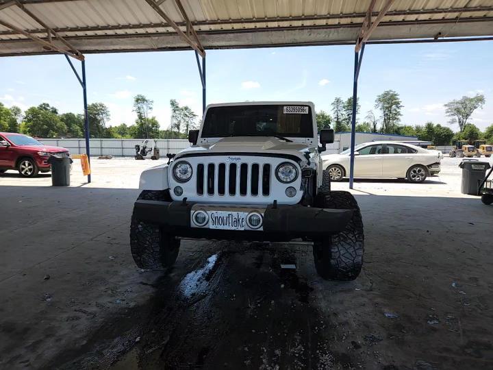 2017 Jeep Wrangler Unlimited Sahara - zdjęcie 13