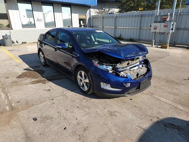 2013 Chevrolet Volt - zdjęcie 13