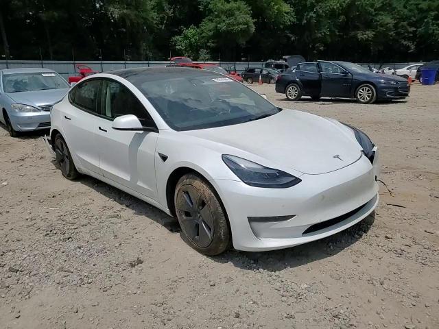 2023 Tesla Model 3 - zdjęcie 13