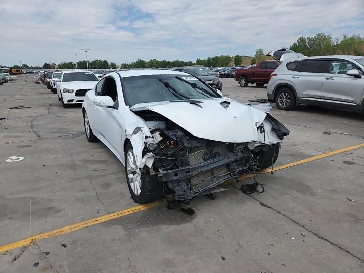 2016 Hyundai Genesis Coupe 3.8 - zdjęcie 14