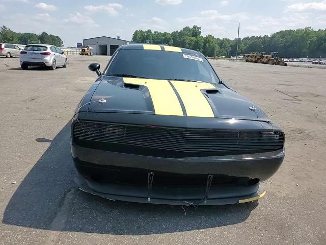 2014 Dodge Challenger Sxt - zdjęcie 13