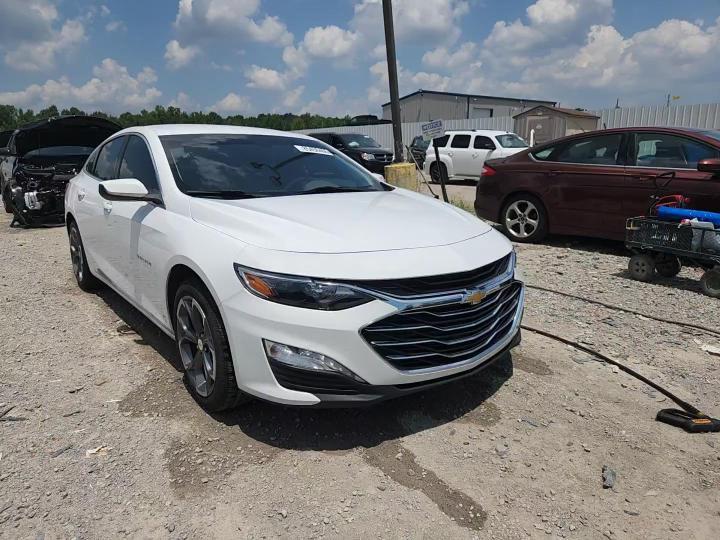 2022 Chevrolet Malibu Lt - zdjęcie 13
