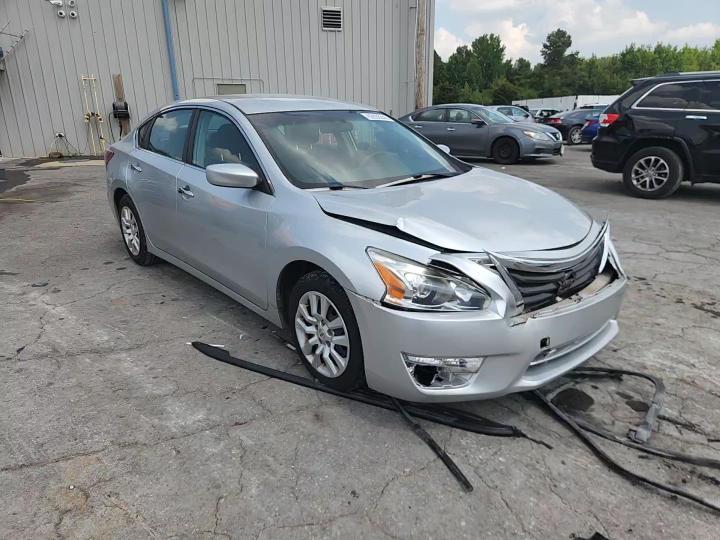2013 Nissan Altima 2.5 - zdjęcie 13