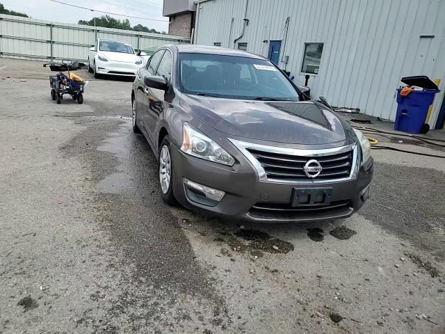 2015 Nissan Altima 2.5 S - zdjęcie 13
