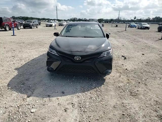 2019 Toyota Camry Se - zdjęcie 13