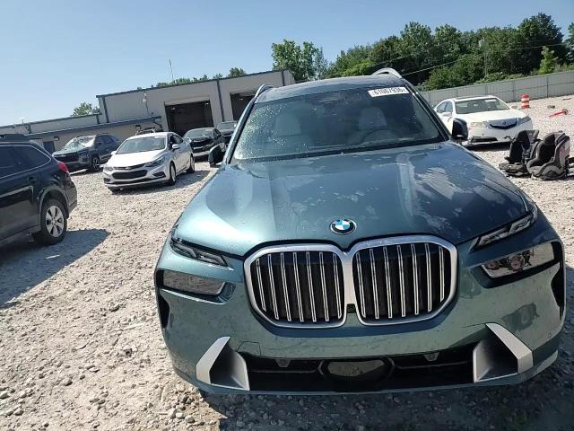 2025 BMW X7 xDrive40I - zdjęcie 14
