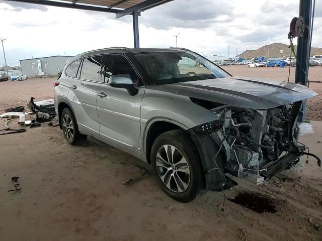 2022 Toyota Highlander Hybrid Xle - zdjęcie 29