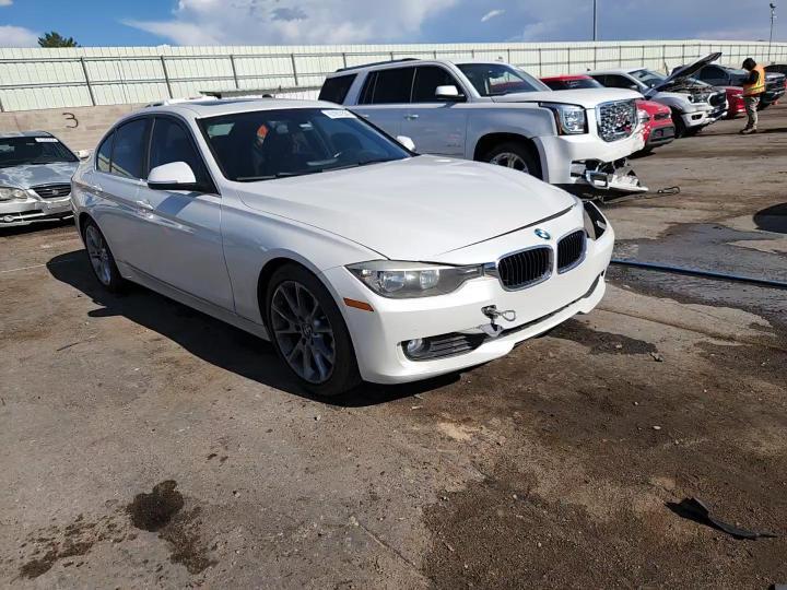 2015 BMW 320 I - zdjęcie 13