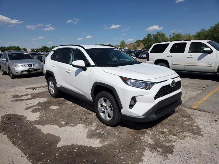 2021 Toyota Rav4 Xle - zdjęcie 14