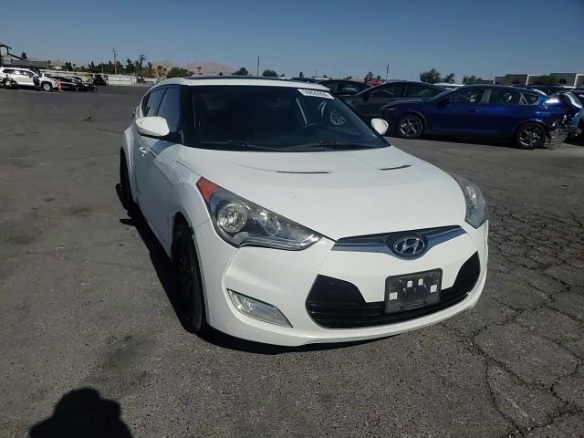 2013 Hyundai Veloster Base - zdjęcie 13