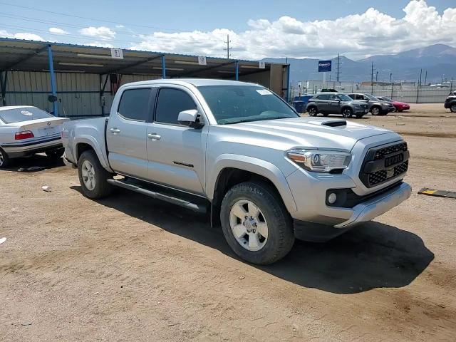 2022 Toyota Tacoma Trd Sport - zdjęcie 13