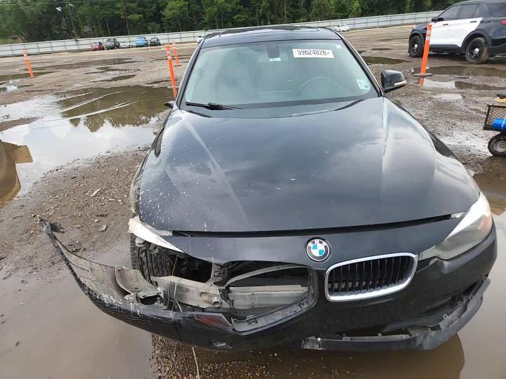 2016 BMW 320 I - zdjęcie 13