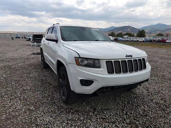 2015 Jeep Grand Cherokee Laredo - zdjęcie 14