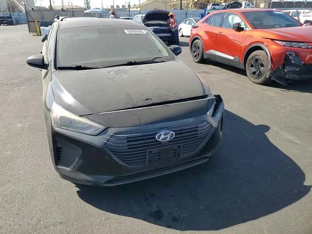 2019 Hyundai Ioniq Blue - zdjęcie 13