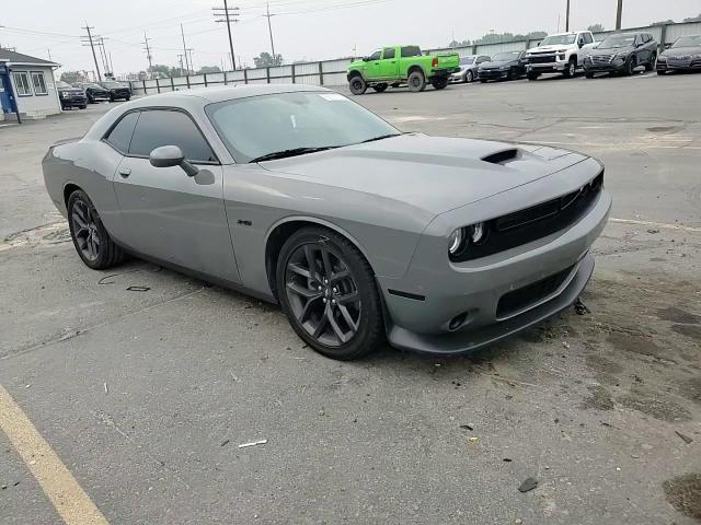 2023 Dodge Challenger R/T - zdjęcie 13