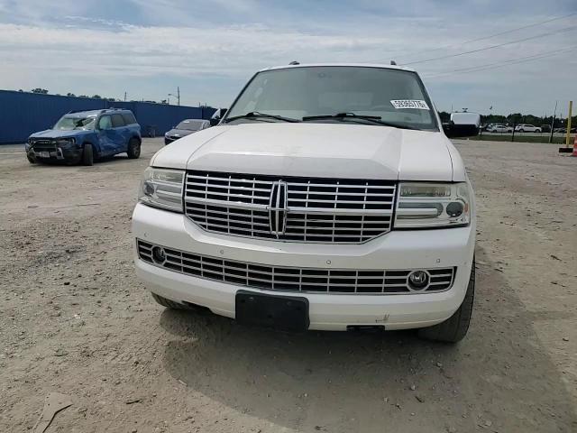 2013 Lincoln Navigator - zdjęcie 14
