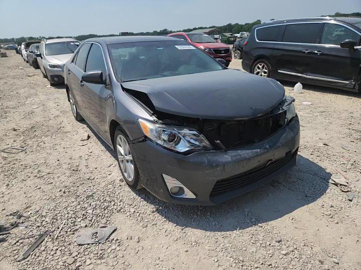 2013 Toyota Camry Xle V6 - zdjęcie 14