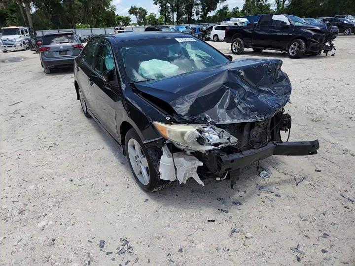 2013 Toyota Camry Se - zdjęcie 12