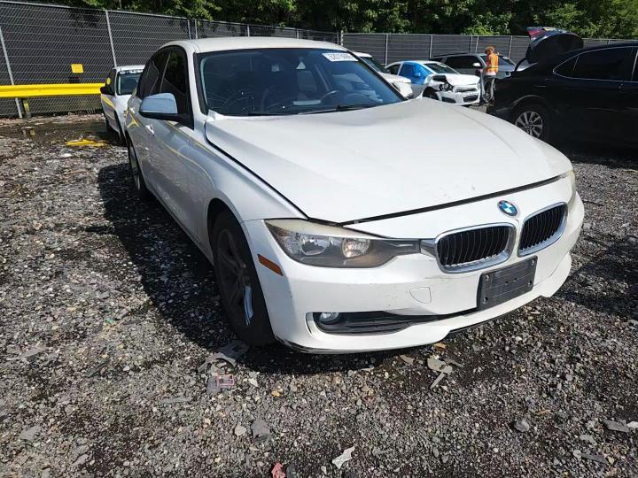 2014 BMW 320 I - zdjęcie 13