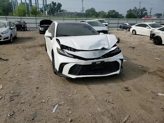 2025 Toyota Camry Se - zdjęcie 13