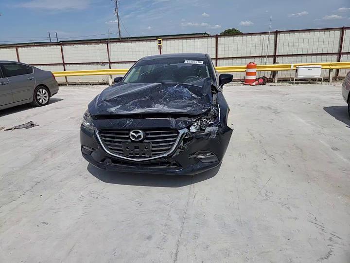 2017 Mazda 3 Sport - zdjęcie 13