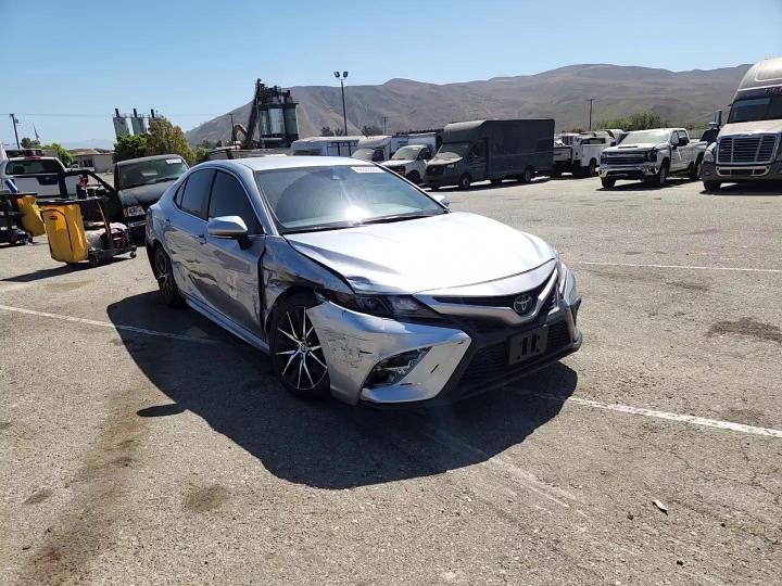 2023 Toyota Camry Se - zdjęcie 13