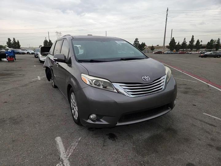 2015 Toyota Sienna Limited Premium 7-Passenger - zdjęcie 13