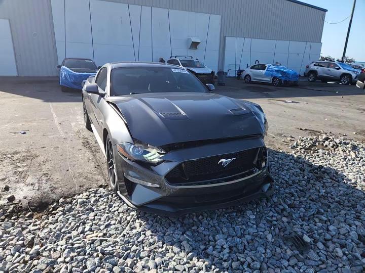 2020 Ford Mustang Gt - zdjęcie 13