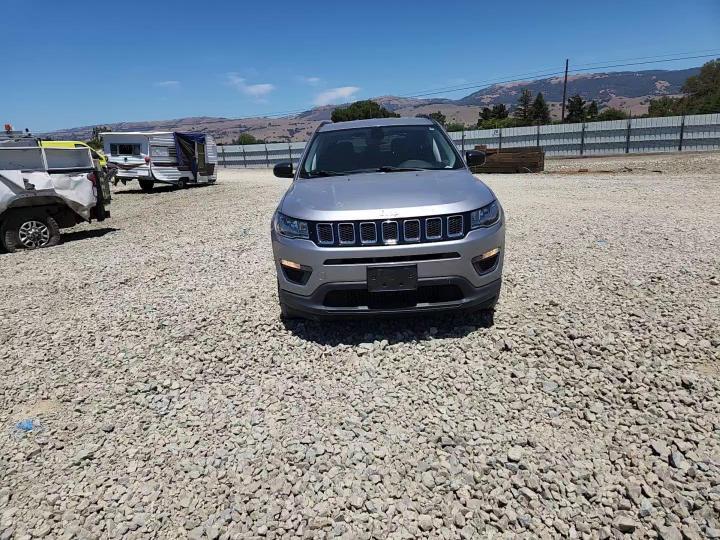 2018 Jeep Compass Sport - zdjęcie 14