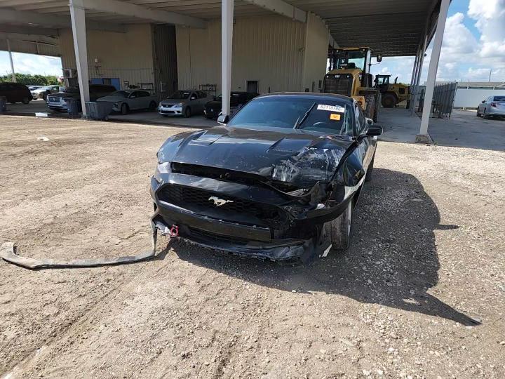 2018 Ford Mustang - zdjęcie 13