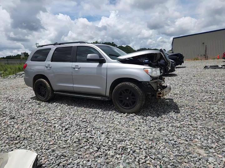 2017 Toyota Sequoia Sr5 - zdjęcie 15