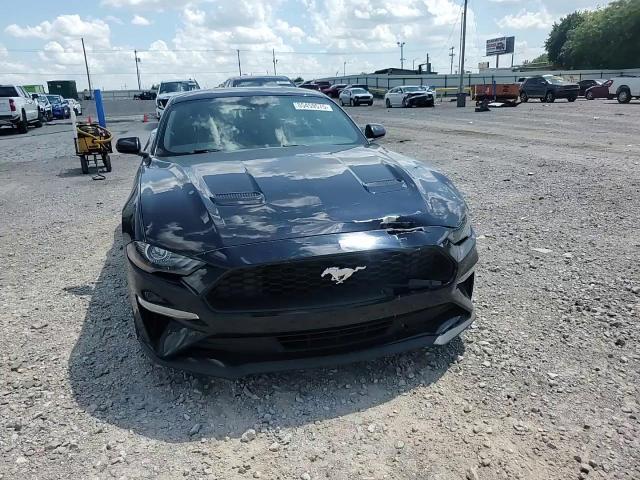 2021 Ford Mustang - zdjęcie 13