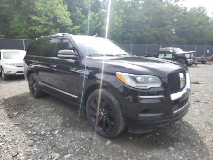 2022 Lincoln Navigator Reserve - zdjęcie 14