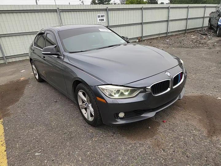 2015 BMW Seria 3 328i - zdjęcie 13