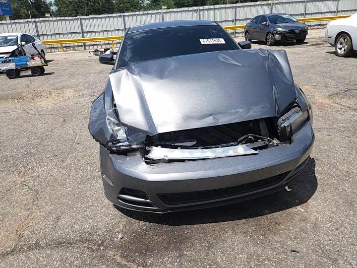 2014 Ford Mustang - zdjęcie 13
