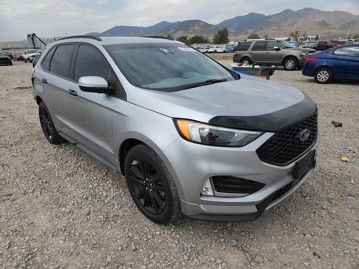 2020 Ford Edge Sel - zdjęcie 13