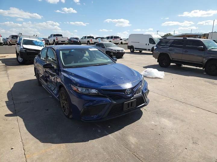 2024 Toyota Camry Hybrid Se Nightshade - zdjęcie 13