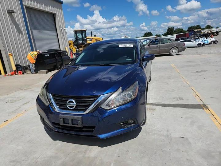 2017 Nissan Altima 2.5 Sr - zdjęcie 13
