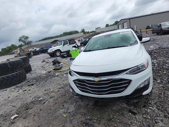 2024 Chevrolet Malibu Premier - zdjęcie 13