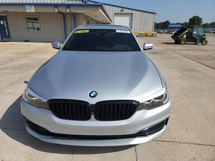 2018 BMW 530 I - zdjęcie 13