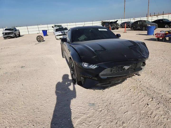2021 Ford Mustang Gt - zdjęcie 13