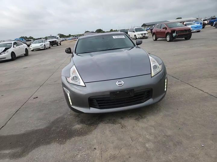 2016 Nissan 370Z Base - zdjęcie 13