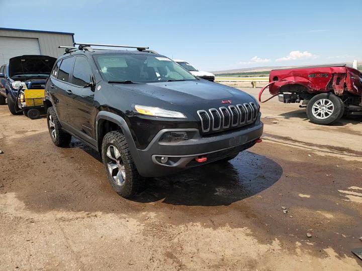 2015 Jeep Cherokee Trailhawk - zdjęcie 13