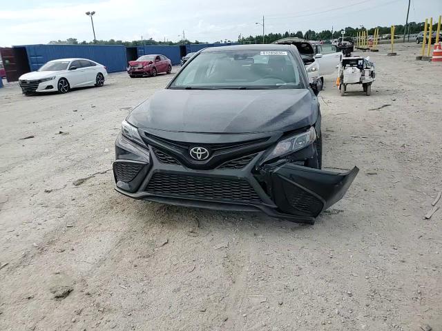 2021 Toyota Camry Se - zdjęcie 13