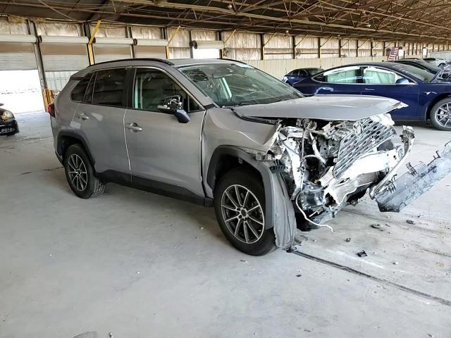 2020 Toyota Rav4 Xle - zdjęcie 13