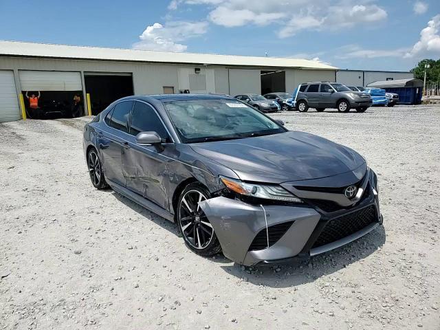 2018 Toyota Camry Xse V6 - zdjęcie 13