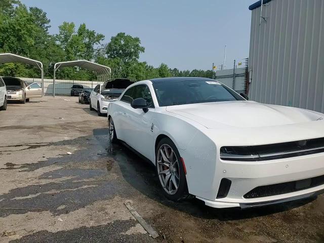 2024 Dodge Charger Daytona Scat Pack - zdjęcie 13