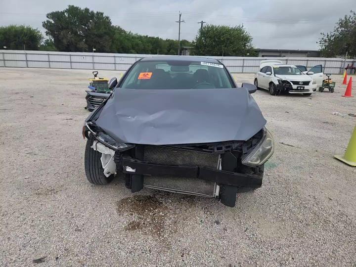 2018 Hyundai Elantra Value Edition - zdjęcie 14