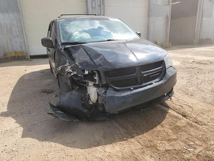 2016 Dodge Grand Caravan R/T - zdjęcie 14